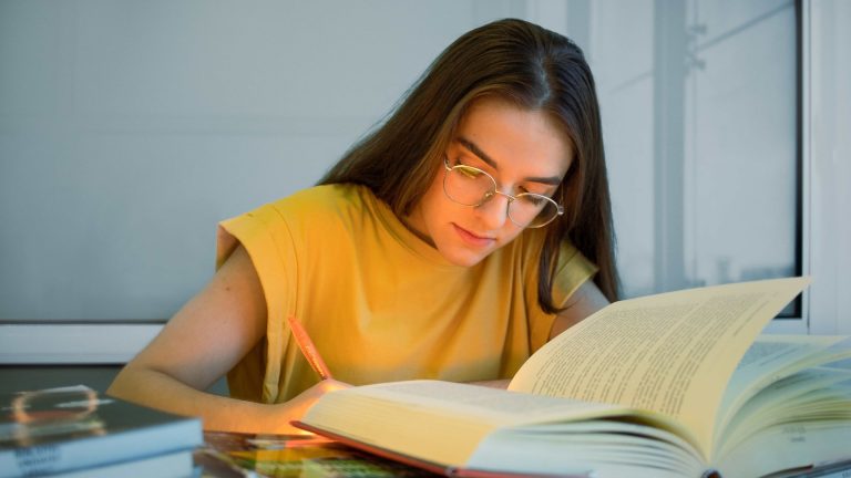 Cursos sem custos da FGV